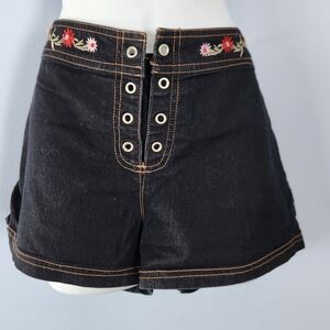 725 Origionals Embroirdered Shorts